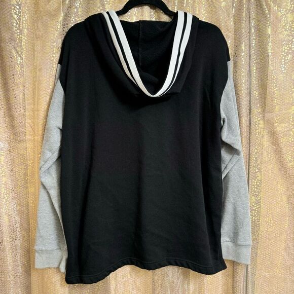 PINK Victorias Secret 86 Black Gold Silver Sequin Bling Glitter Sweater Large - Picture 2 of 8